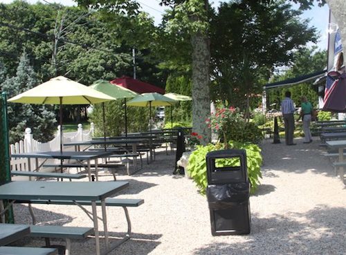 2012 0727 cooperage beer garden 2
