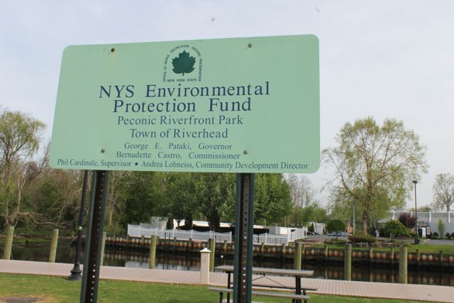 2013 0514 peconic riverfront epf sign