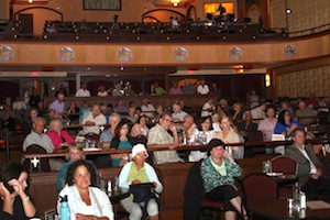 2013 0827 debate audience