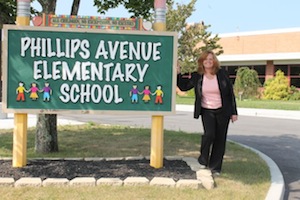 2013 0903 schools phillips exterior