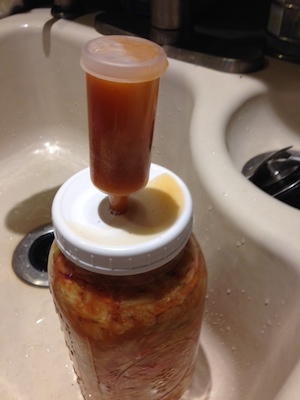 2014 0302 kimchi fermenting