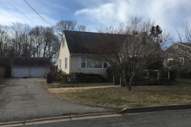 2015_0401_drug_raid_house
