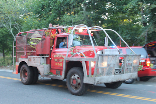 2015_0809_brush_fire3
