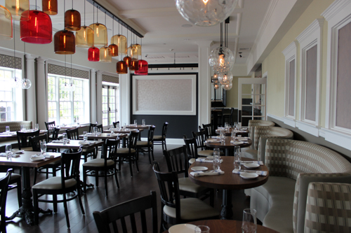 Decorative lighting throughout the restaurant give Pure North Fork a trendy, modern ambiance. Photo: Katie Blasl