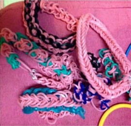 2015_1029_breast_cancer_bracelets-4